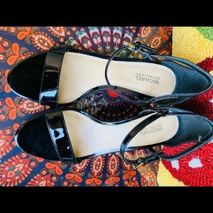 Black Michael Kors high heels a size 7